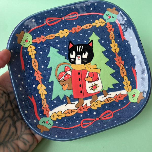 Ceramic Hand Built Cat In Winter Plate 6.25"