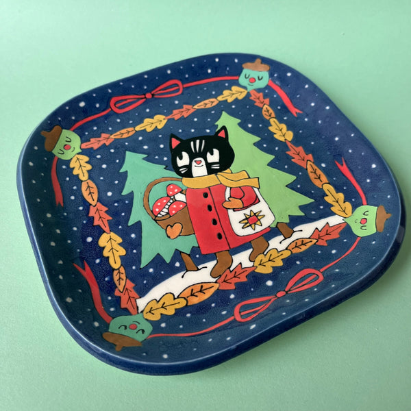 Ceramic Hand Built Cat In Winter Plate 6.25"