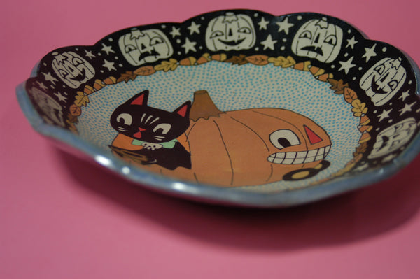 Ceramic Hand Built Halloween Cat Dish 8.5"