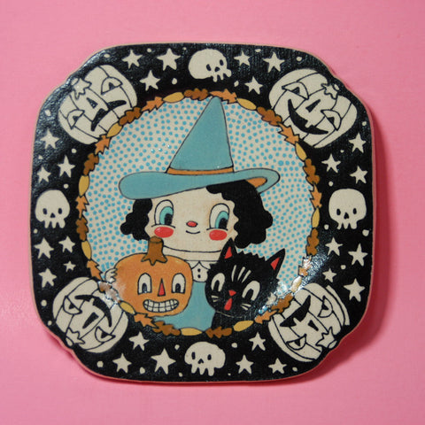 Ceramic Hand Built Halloween Witch Plate 5.25"