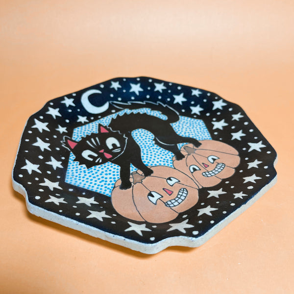Ceramic Hand Built Halloween Cat Plate 6.5"