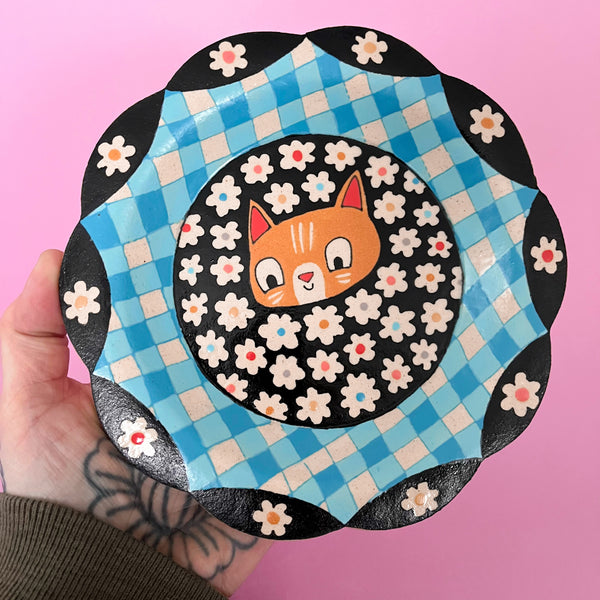 Ceramic Hand Built Daisy Cat Plate 7.25"