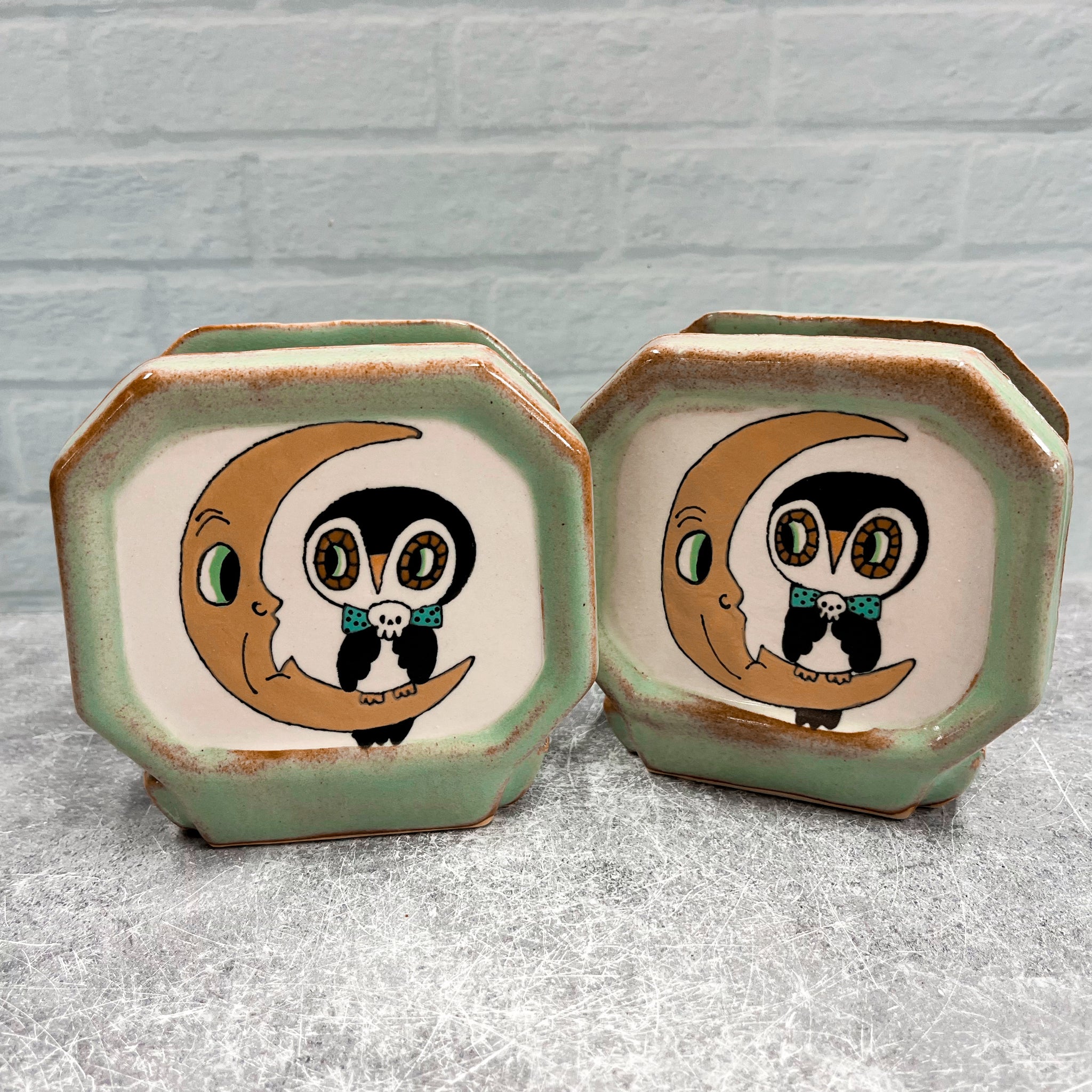 Ceramic Slip Cast Coffee Filter / Napkin Holder Owl Pumpkin