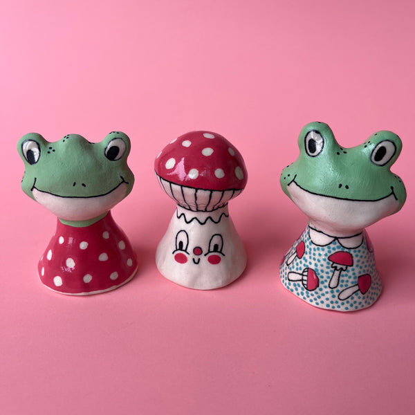 Ceramic Hand Built Bell Frog, Mushroom