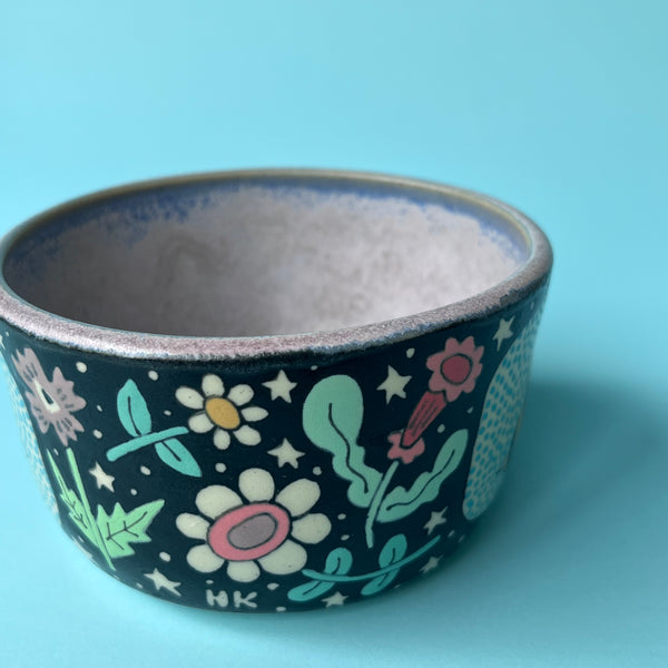 Ceramic Wheel Thrown Bee Flower Bowl 9.5oz