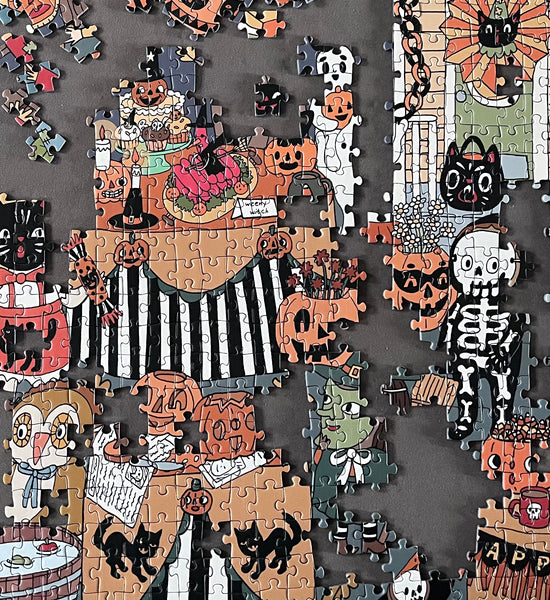 Halloween Party 1000 Piece Jigsaw Puzzle