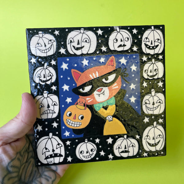 Ceramic Halloween Trick Or Treat Cat 6" Tile